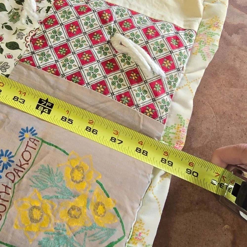 Vintage Handmade Quilt USA State Flowers Patchwork Folk Art Cottagecore 57x90
